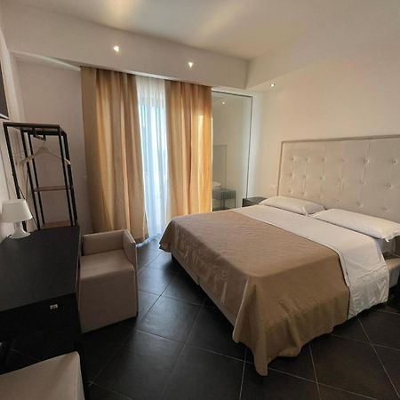 Hotel Briganti Qualiano Exterior photo