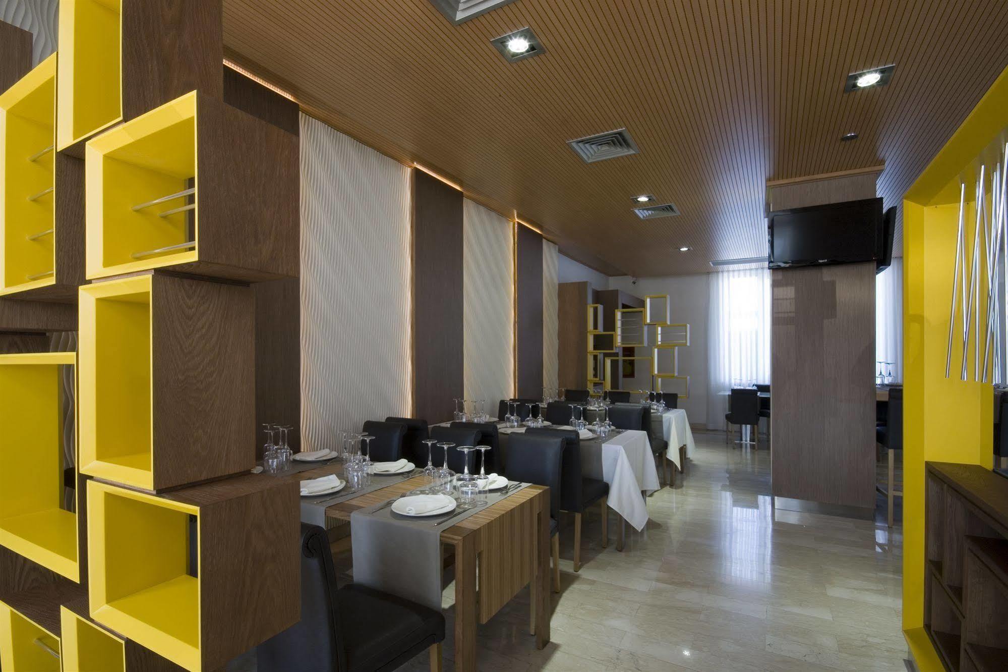 Hotel Briganti Qualiano Exterior photo